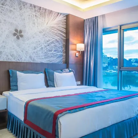 Dawi Hotel *