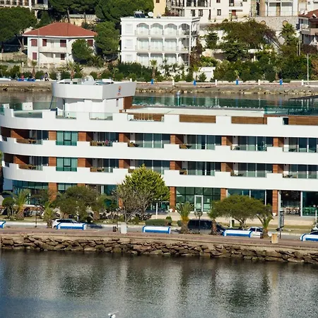Hotel Dawi *